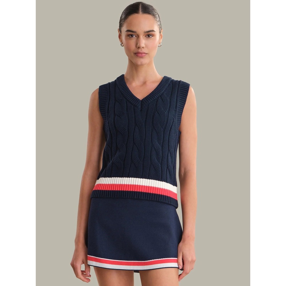 Cable Knit Sweater Vest NWOT dark blue combo